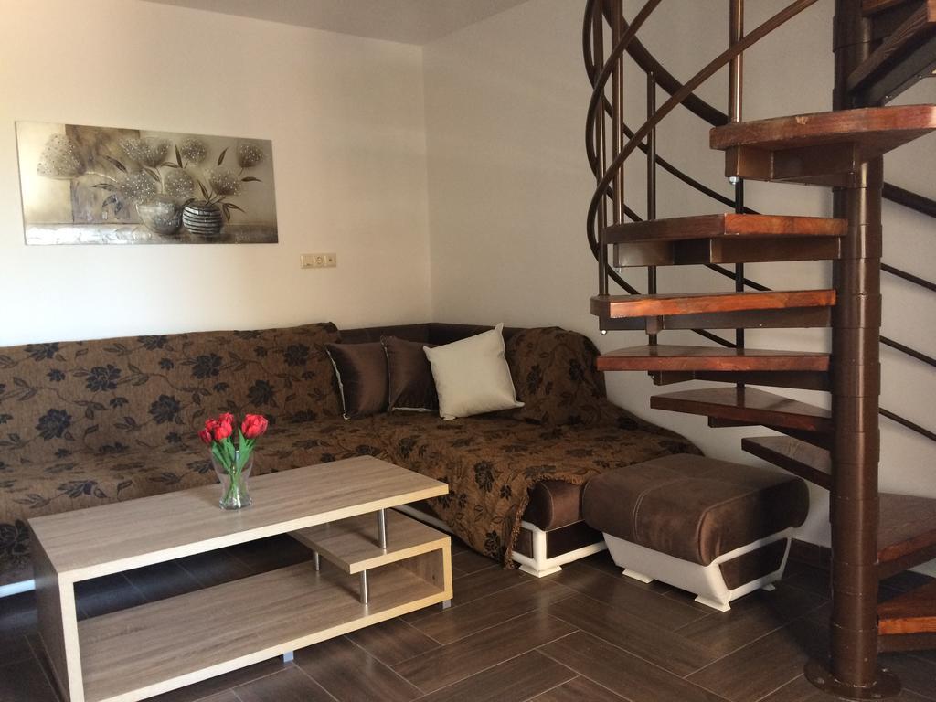 Palmyra Studios Stavros  Exteriér fotografie
