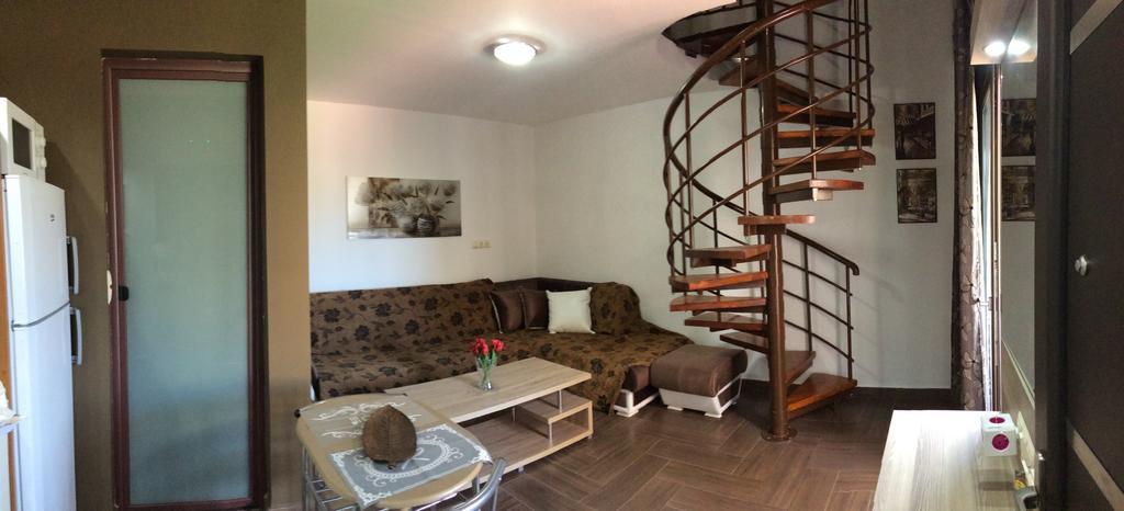 Palmyra Studios Stavros  Exteriér fotografie